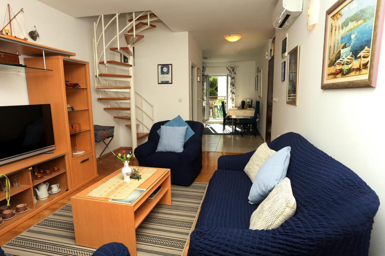 Apartments Sikirica Трогир Екстериор снимка