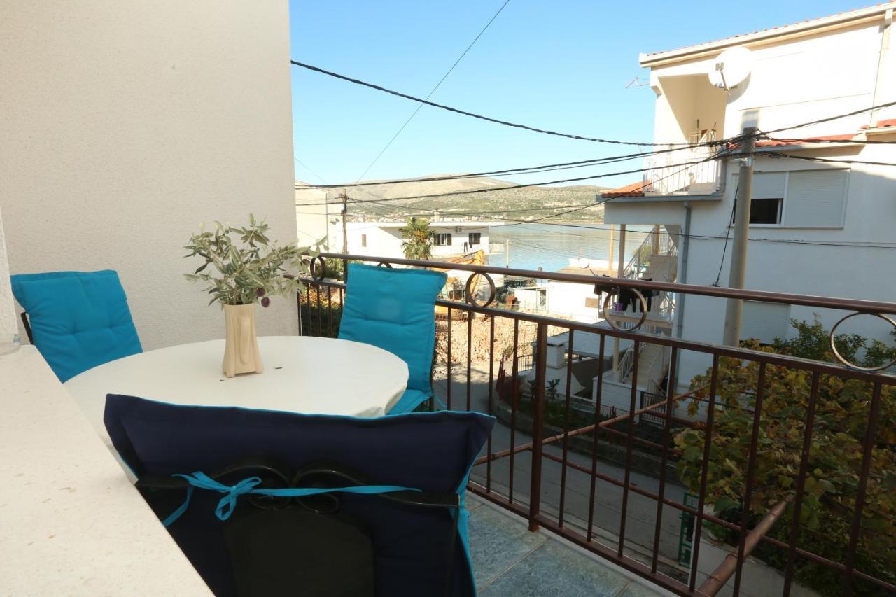 Apartments Sikirica Трогир Екстериор снимка