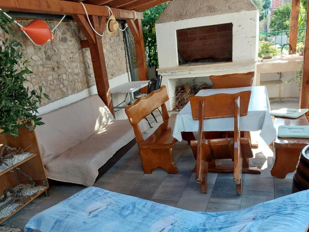 Apartments Sikirica Трогир Екстериор снимка
